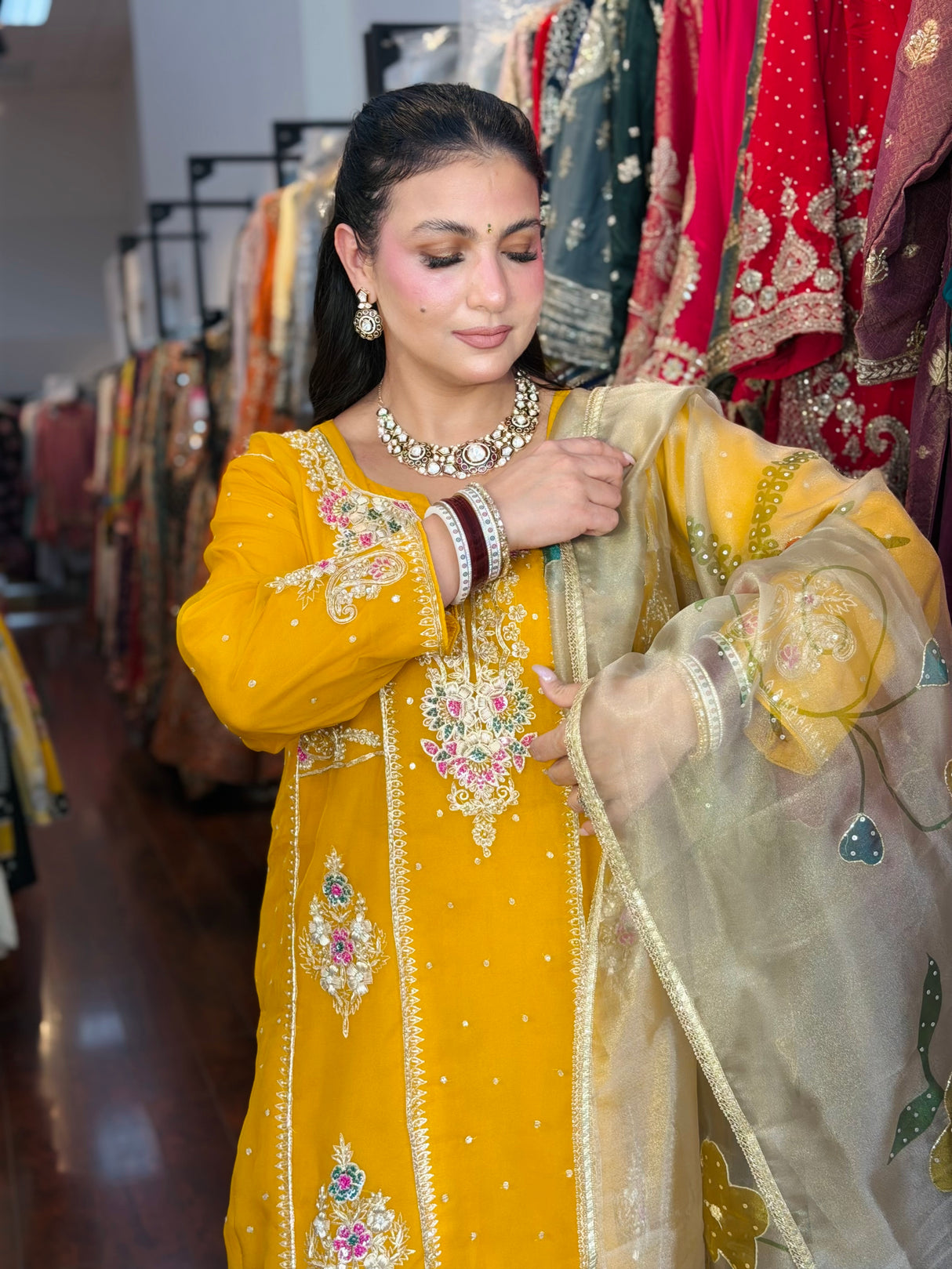 Boutique suit
