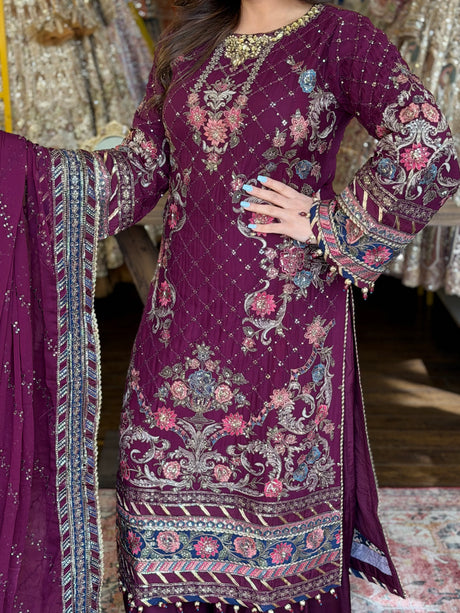 Dilruba Suit